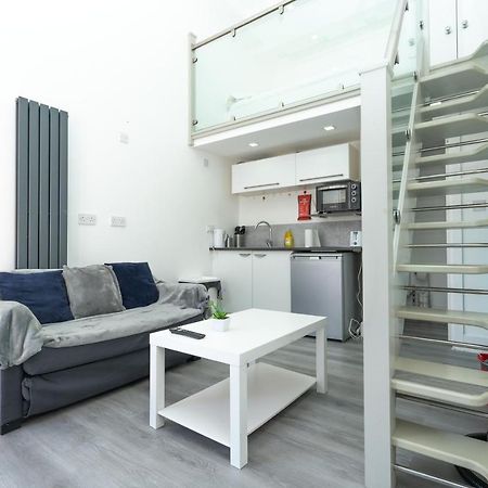 Apartamento Modern & Stylish Studio In Reading Centre Exterior foto